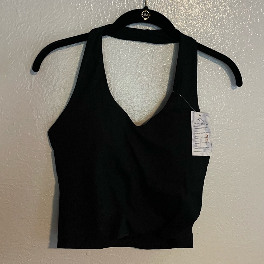 Women’s Medium Klassy Network Halter Brami top